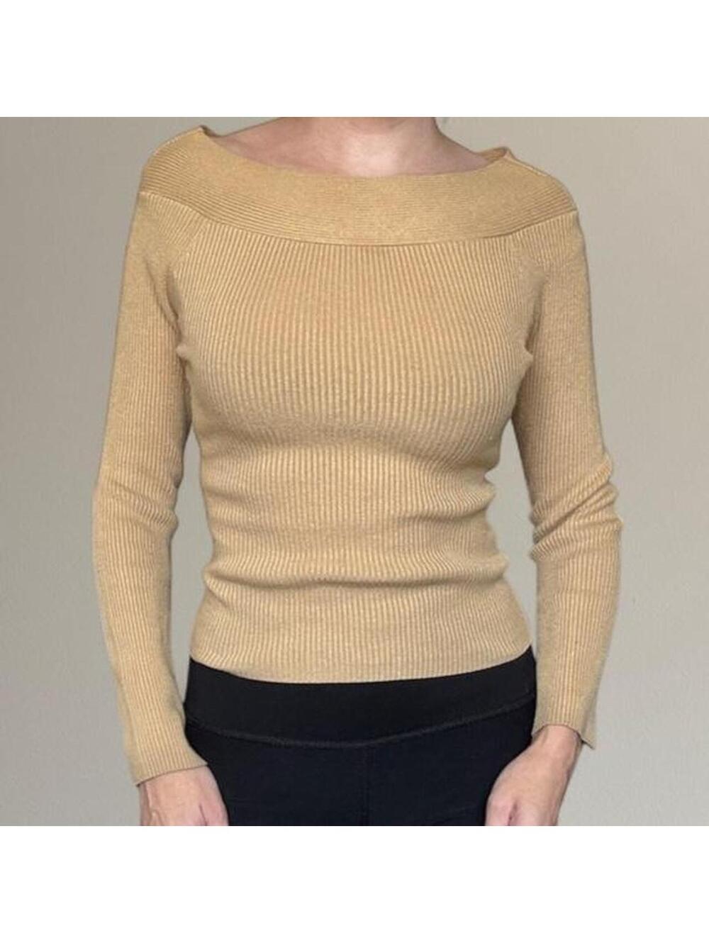 Y2K ribbed boatneck knit top from Tiara International. Size L.